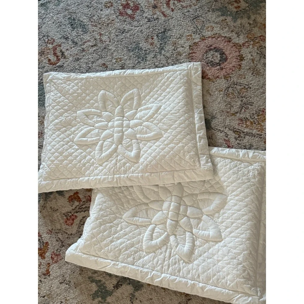 White Vintage Cottage Quilted Floral Medallion Pillow Shams Set of 2 Button